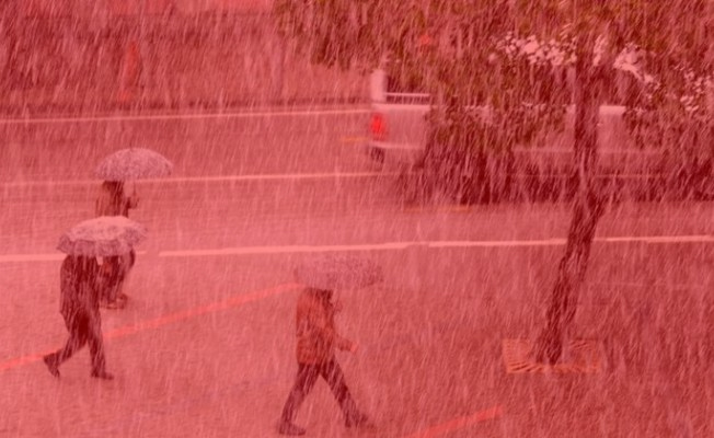 Meteoroloji'den uyarı var... Çok kuvvetli geliyor