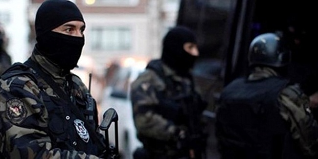 Nusaybin'de operasyon düzenlenen binada patlama: 4 polis yaralı