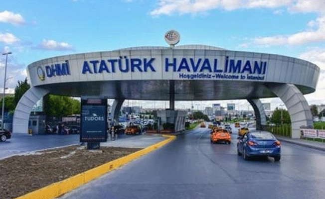 Atatürk Havalimanı'nda hareketli dakikalar