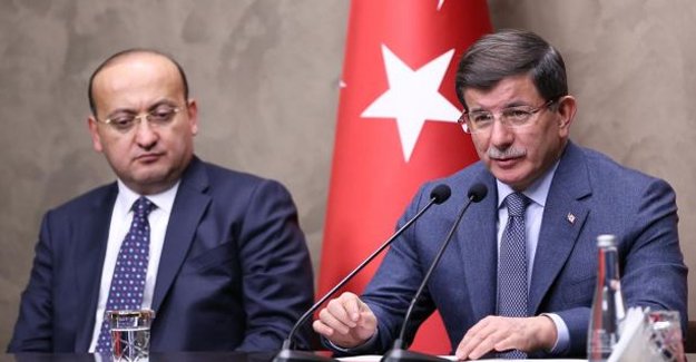 Yalçın Akdoğan'dan Davutoğlu'na teşekkür