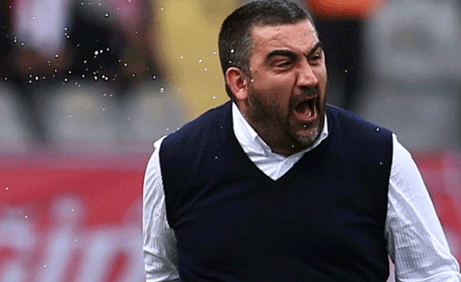 Ümit Özat ateş püskürdü: Bu kulübü parçalamaya çalışıyorlar