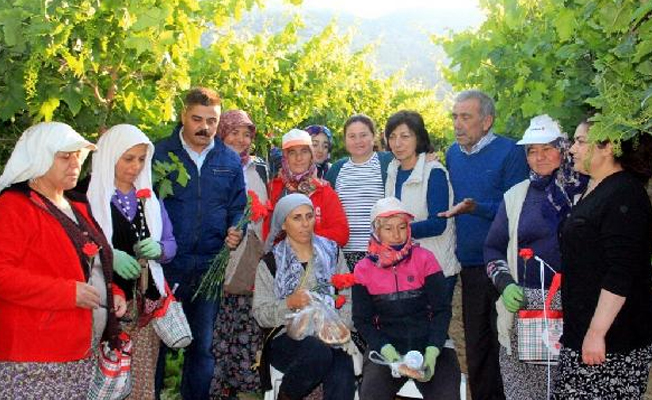 Anneler Günü'nde anlamlı ziyaret