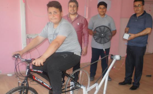Bu bisiklet hem obeziteden kurtarıyor hem elektrik üretiyor