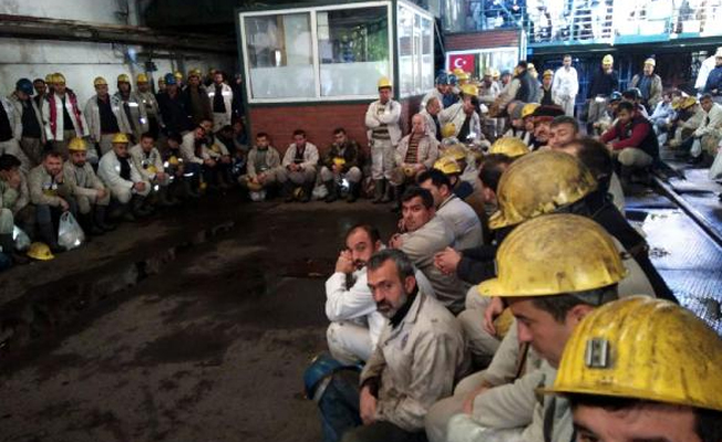 Soma’da ölen 301 madenci Zonguldak’ta anıldı