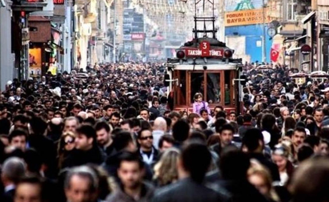İşsizlik rakamları çift hanelerden inmedi