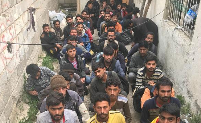 Van'da büyük operasyon... Yüzlerce kaçak göçmen yakalandı!