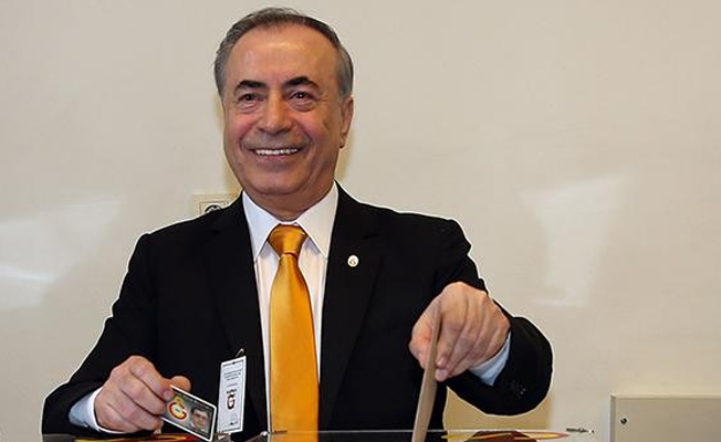 Galatasaray'ın Başkanı Cengiz'den sürpriz 'şölen' açıklaması