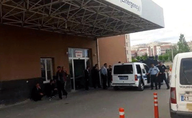 Diyarbakır'da iki aile arasında çatışma: Beş kişi öldü