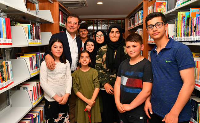 Beylikdüzü'nün 12. kütüphanesi açıldı