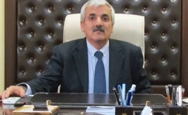 İzmir Marşı'ndan rahatsız olan o müdür görevden alındı