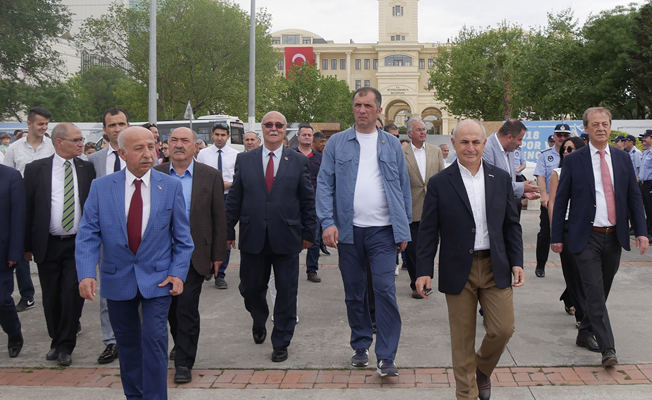 Büyükçekmece halkı Atatürk’ü coşkuyla andı