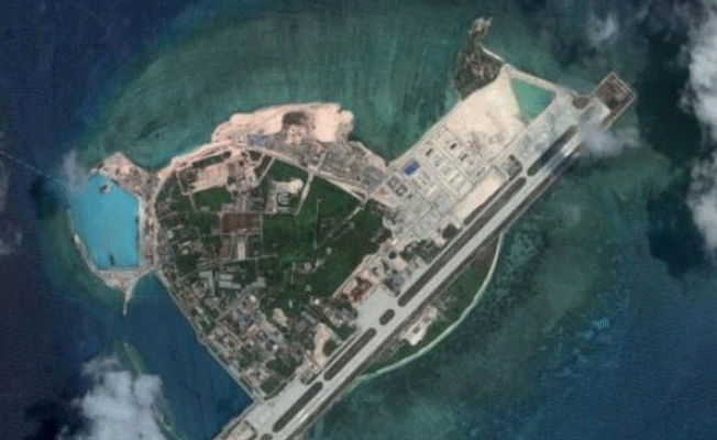 Çin, Güney Çin Denizi'ne bombardıman uçakları yerleştirdi