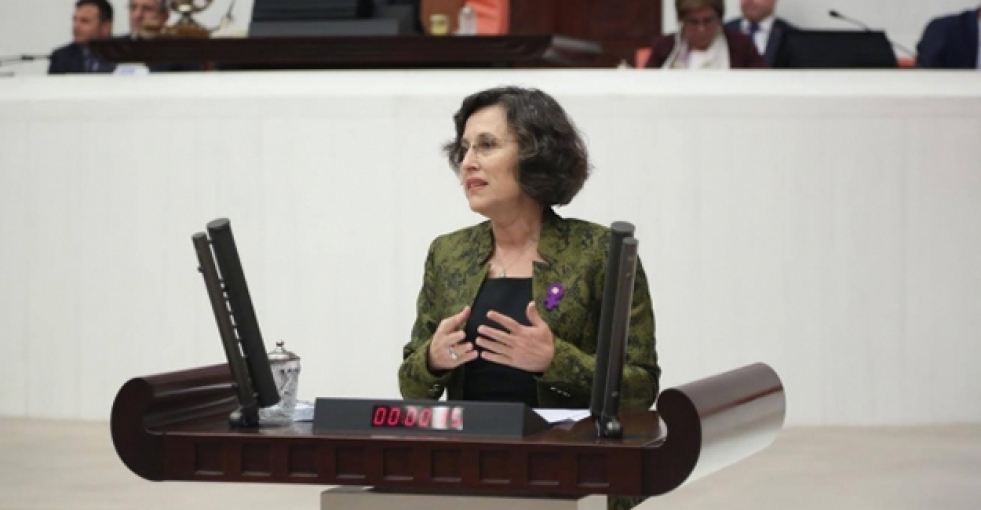 'Devlet, erkekleri daha çok suça teşvik ediyor'