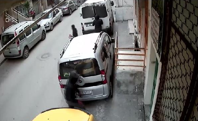 7 bin pantolonu çalıp kayıplara karıştılar