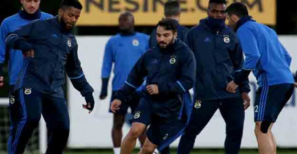 Fenerbahçe Manchester United maçına hazır