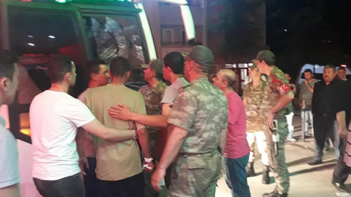 Son dakika: 81 asker hastaneye kaldırıldı