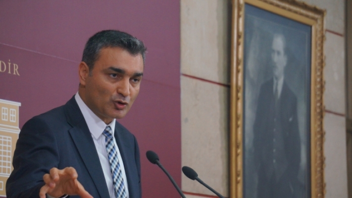 YURT’ta bir güçlü kalem daha…