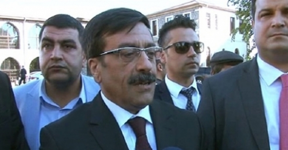 Diyarbakır'a atanan kayyım: Yüce Rabb'im bizi koruyacak