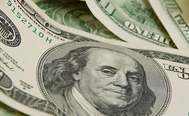 Dolarda dalgalanma devam ediyor