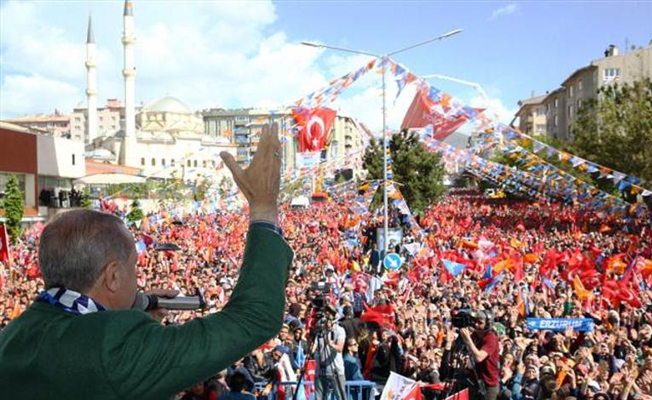 Erdoğan'dan dolar çağrısı: Gidin paranızı yerli paraya yatırın!