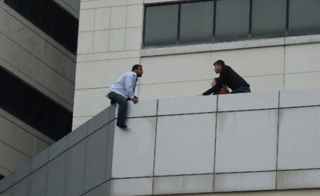 Parayı alınca intihardan vazgeçti