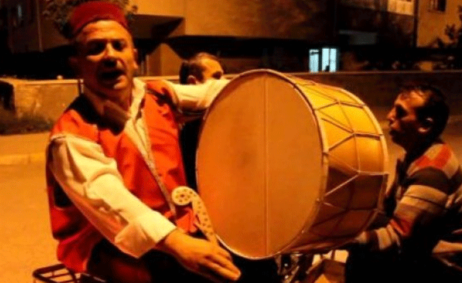 Yeni Şafak yazarından davulcu tepkisi