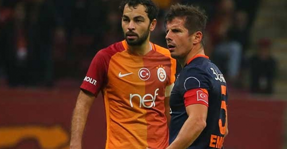 Emre Belözoğlu'ndan tutunamayan yıldızlar sitemi!