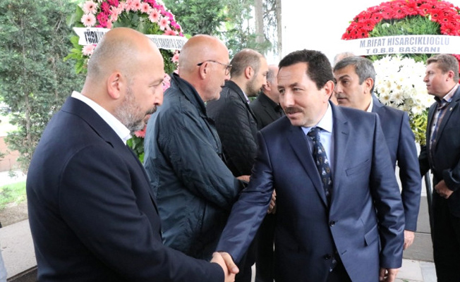 Eski Bakan'ın acı günü...
