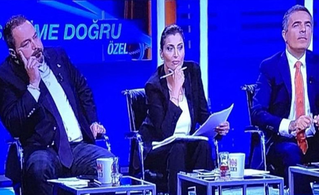 CHP, Hande Fırat'ın telefonuna gelen evrakları talep etti
