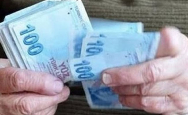 Emeklilerin maaşları ve ikramiyelerinde flaş gelişme