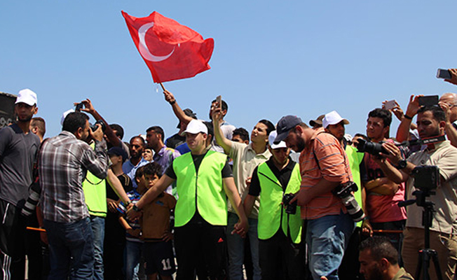 İsrail Mavi Marmara anısına açılan gemiyi kuşattı!