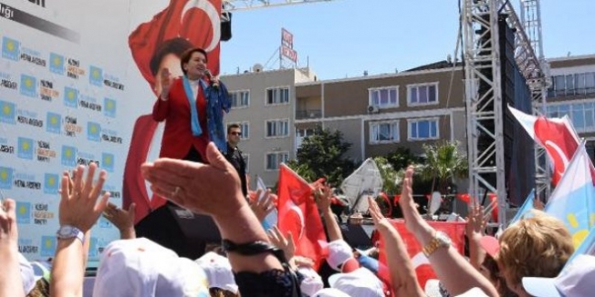 Meral Akşener: ‘Çatı aday olmayınca ne güzel oldu’