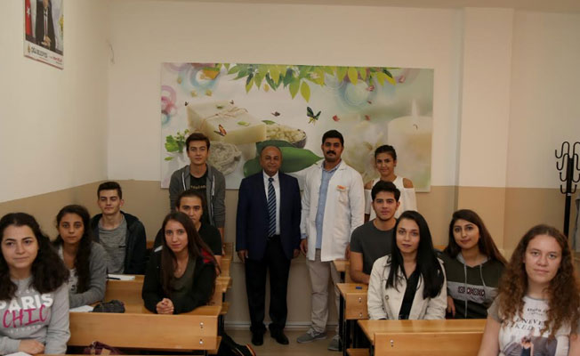 Çiğli'de gençlerin yüzü gülüyor