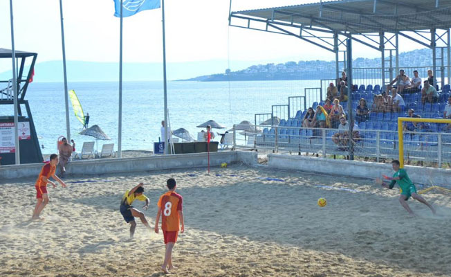 Futbol duayenleri Seferihisar’da buluşuyor