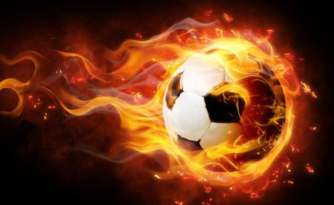 Ünlü futbolcu öldürüldü