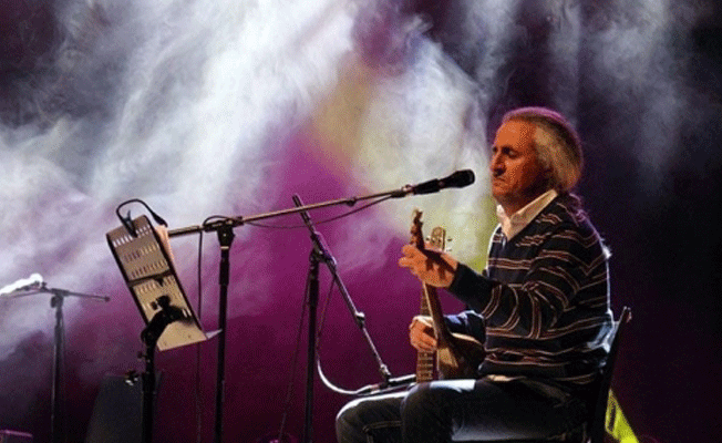 İran'ın 'Bob Dylan'ı Mohsen Namjoo yeniden İstanbul'da