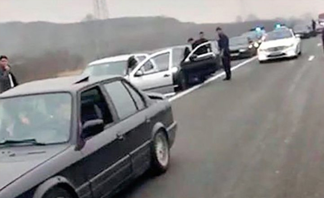 Otobanda ‘misket’ oynayan 18 kişiye ceza!