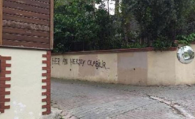 Akşener'in evinin karşısındaki duvara yazı yazan şüpheliye takipsizlik