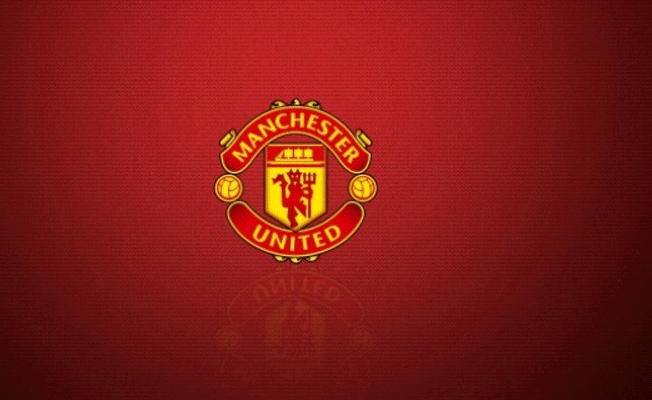 Manchester United, yıldız futbolcuyla anlaştı
