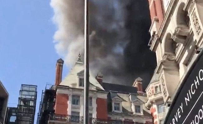 Londra’da korkutan yangın