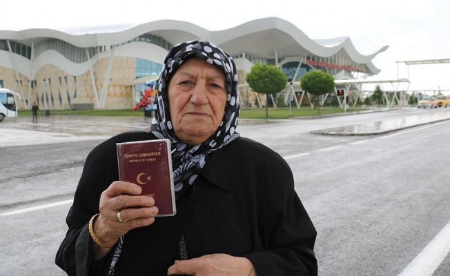Oy kullanmak için geldi ama sandık bulamadı