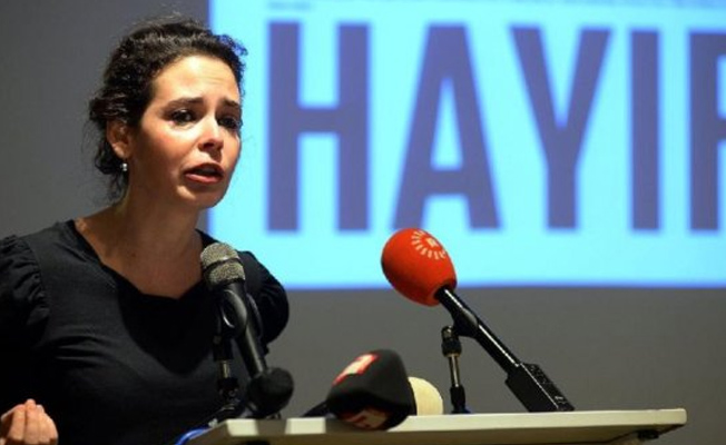 Pelin Batu isyan etti: O hesap benim değil