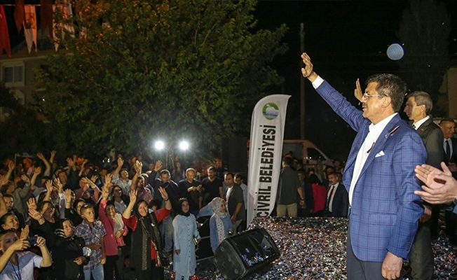 Zeybekci: En büyük 10 ekonomi arasına girmek hayal değil