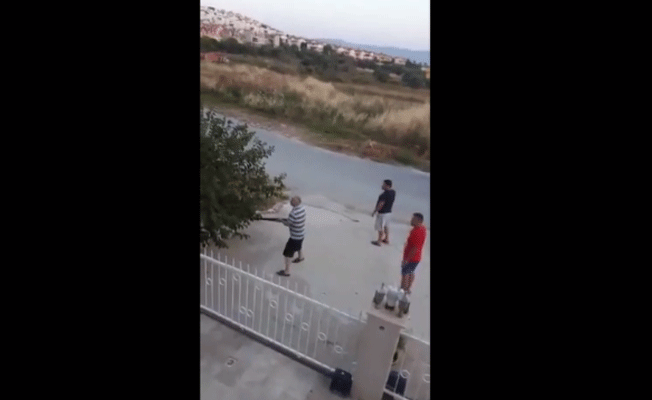 'Karıma saldırdı' diyerek köpeği vurmak istedi