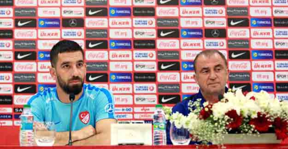Yıldırım Demirören'den Arda Turan ve Fatih Terim'e uyarı