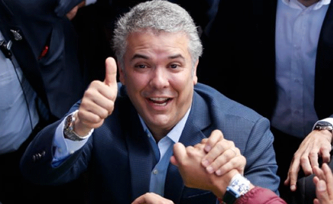 Kolombiya'da seçimi sağcı aday kazandı