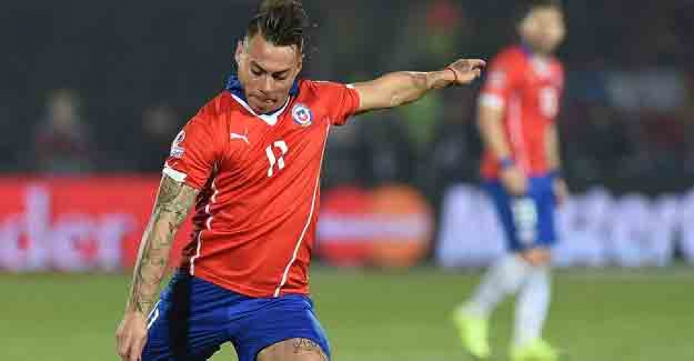 Galatasaray kancayı Eduardo Vargas'a taktı