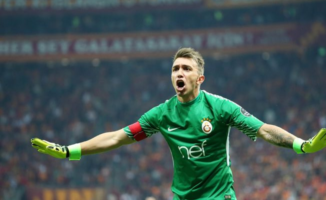 Muslera, Dünya Kupası tarihine geçecek
