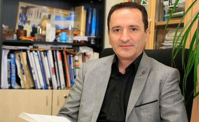 Skandal ifadeler kullanan profesör bakın kendini nasıl savundu
