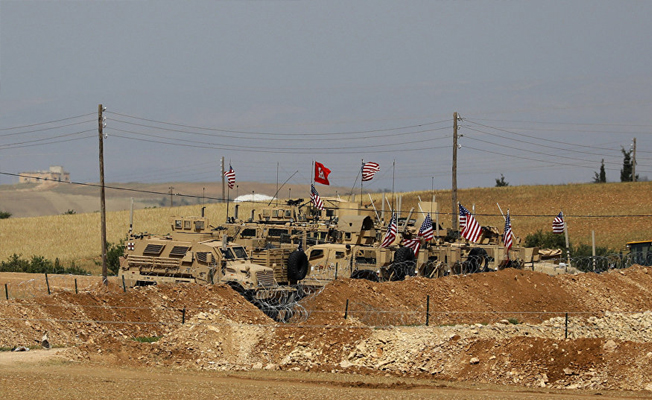 'El Tanf yakınlarında koalisyon güçlerinin askeri danışmanlarına ateş açıldı'